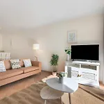 1g Rosmaninho Apartament *